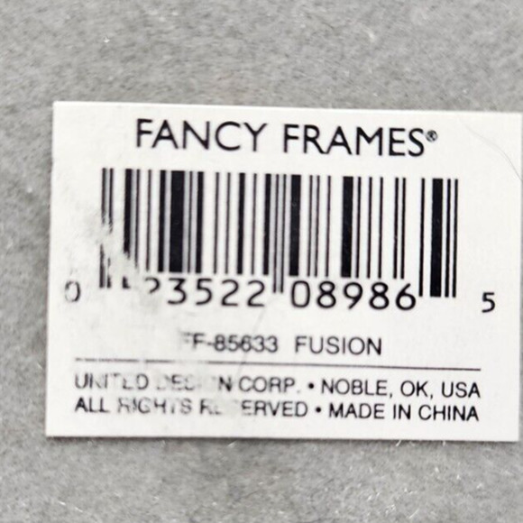 Fancy Frames 3D Resin-Type 'Woods' Themed 2.5 x 2.5 Frame Area, New w/o Box - Picture 8 of 8